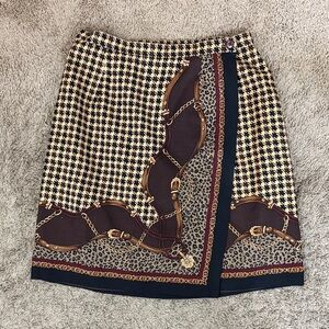 Vintage Talbots Silk Wrap Mini Skirt Houndstooth Chain-Print size 10P Old Money